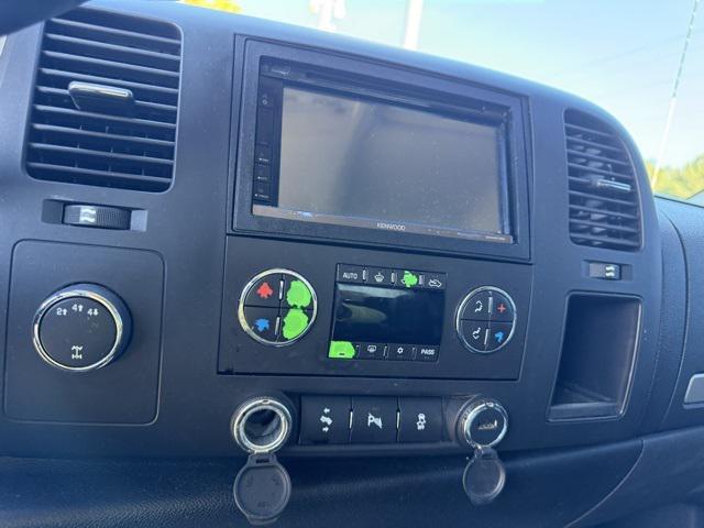 used 2013 Chevrolet Silverado 2500 car, priced at $21,984