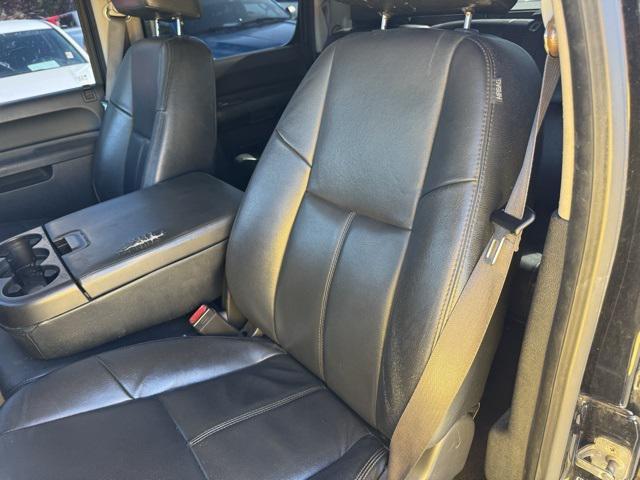 used 2013 Chevrolet Silverado 2500 car, priced at $21,984