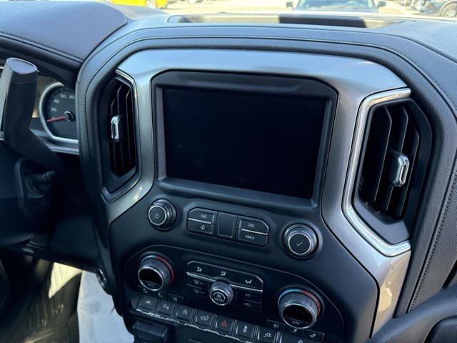 used 2021 Chevrolet Silverado 1500 car, priced at $28,000