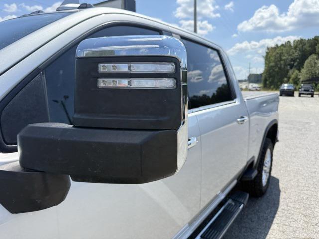 used 2021 Chevrolet Silverado 2500 car, priced at $45,256