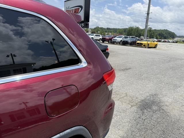 used 2017 Jeep Grand Cherokee car, priced at $12,200