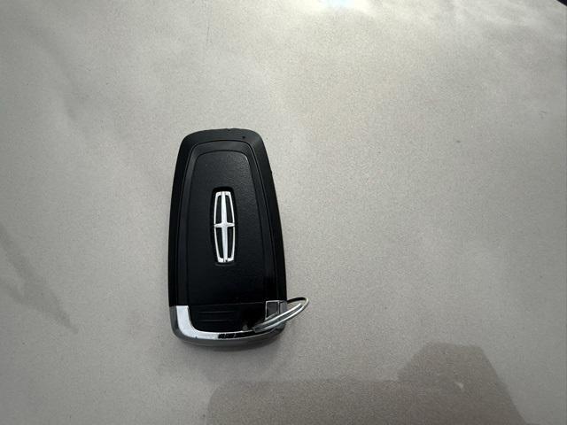 used 2021 Lincoln Aviator car, priced at $33,950