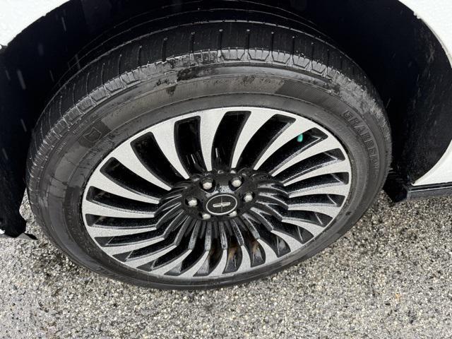 used 2020 Lincoln Navigator car, priced at $42,122