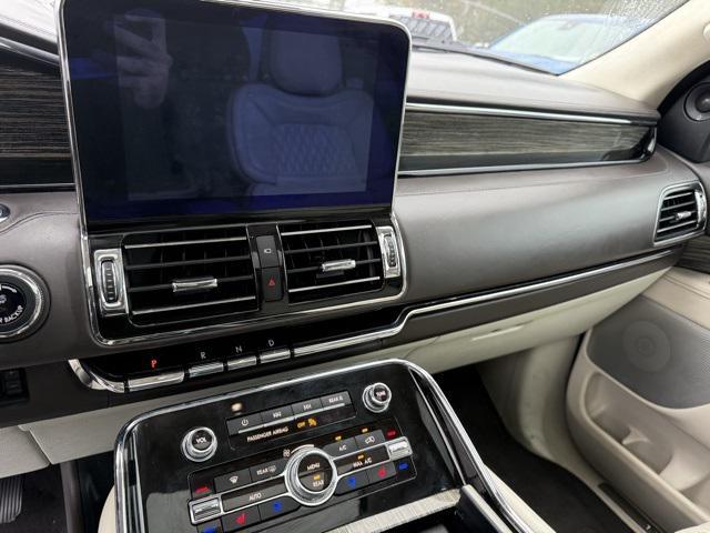 used 2020 Lincoln Navigator car, priced at $42,122