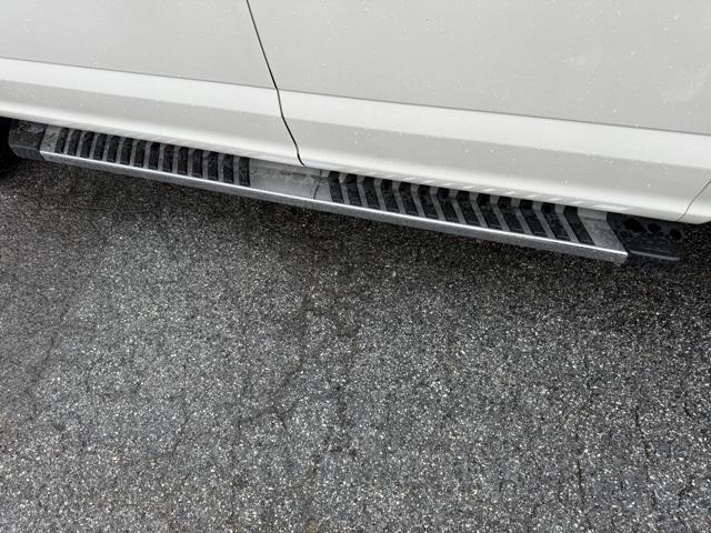 used 2015 Ford F-150 car, priced at $18,500
