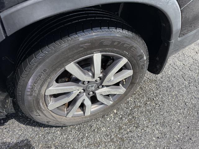 used 2020 Honda Pilot car, priced at $24,040