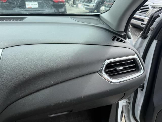 used 2023 Chevrolet Equinox car, priced at $21,235