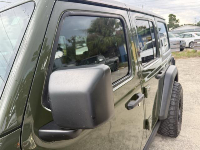 used 2021 Jeep Wrangler Unlimited car, priced at $27,500