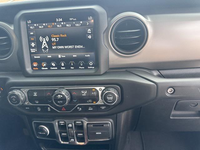 used 2021 Jeep Wrangler Unlimited car, priced at $27,500