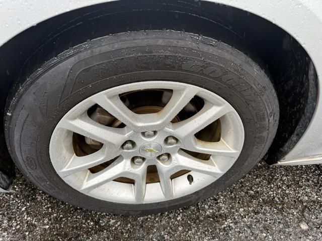 used 2015 Chevrolet Malibu car, priced at $6,702