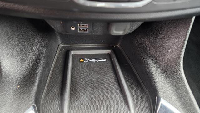 used 2022 Chevrolet Traverse car, priced at $34,295