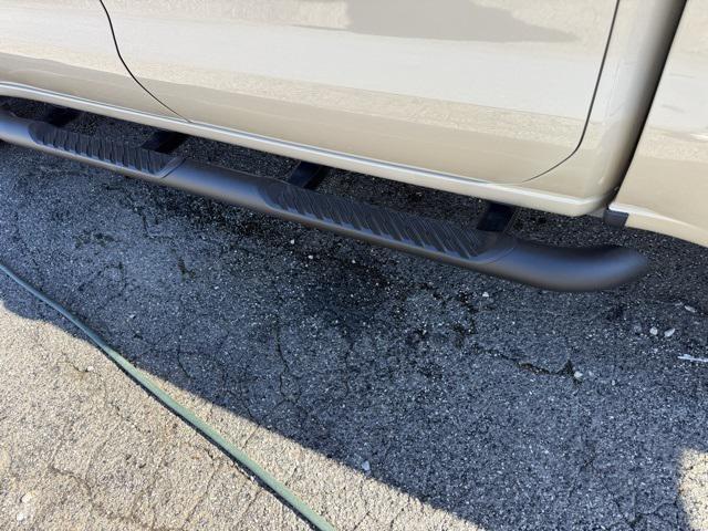 used 2023 Chevrolet Silverado 1500 car, priced at $41,894