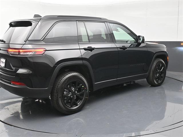 new 2025 Jeep Grand Cherokee car, priced at $38,530