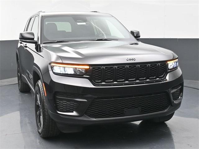 new 2025 Jeep Grand Cherokee car, priced at $38,530