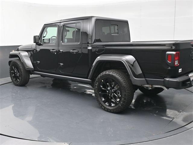 new 2025 Jeep Gladiator car, priced at $38,385