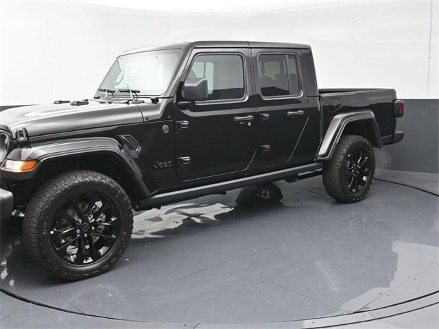 new 2025 Jeep Gladiator car, priced at $38,385