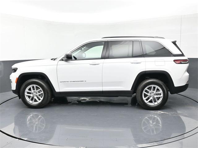 new 2024 Jeep Grand Cherokee car, priced at $34,080