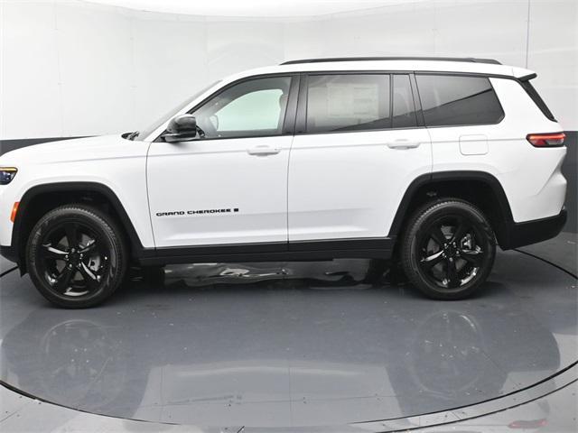 new 2025 Jeep Grand Cherokee L car, priced at $42,925