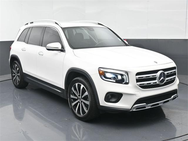 used 2020 Mercedes-Benz GLB 250 car, priced at $26,100