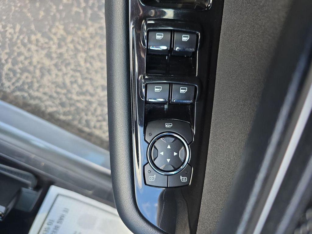 used 2016 Ford Edge car, priced at $14,900