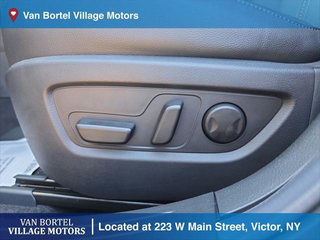 used 2025 Mazda CX-50 car, priced at $34,900