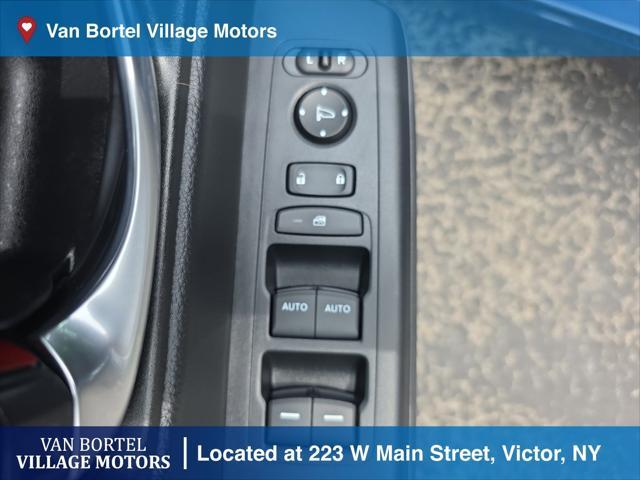 used 2025 Honda CR-V Hybrid car, priced at $35,900