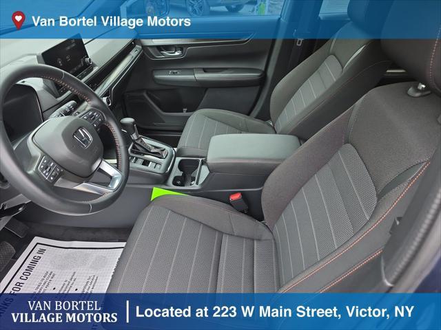 used 2025 Honda CR-V Hybrid car, priced at $35,900