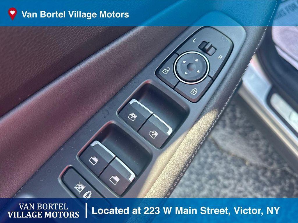 used 2020 Hyundai Santa Fe car, priced at $23,900