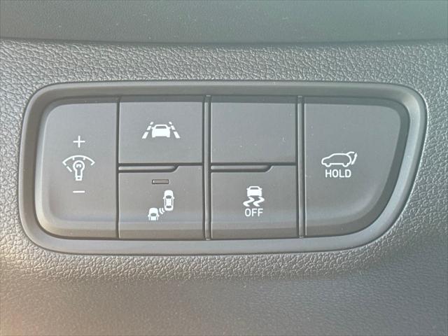 used 2020 Hyundai Santa Fe car, priced at $26,200