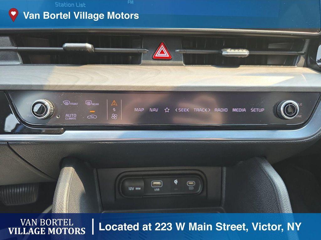 used 2023 Kia Sportage car, priced at $25,900