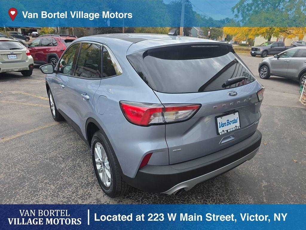 used 2022 Ford Escape car, priced at $21,900