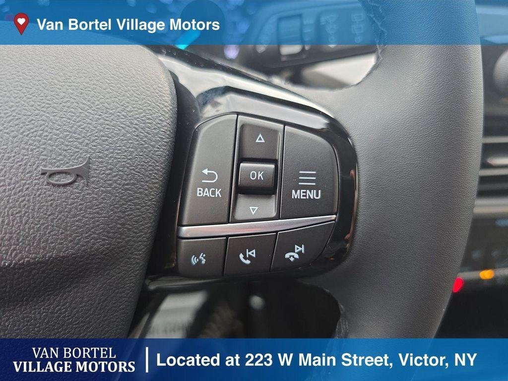 used 2022 Ford Escape car, priced at $21,900