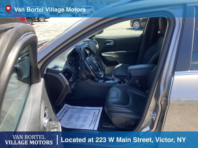 used 2019 Jeep Cherokee car, priced at $19,500