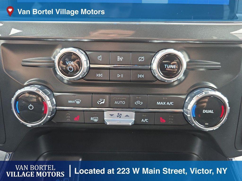 used 2022 Ford F-150 car, priced at $39,900