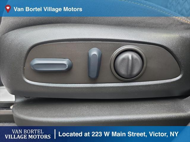 used 2022 Chevrolet Equinox car, priced at $19,500
