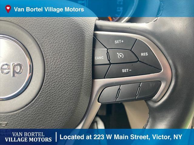 used 2022 Jeep Grand Cherokee car, priced at $25,200