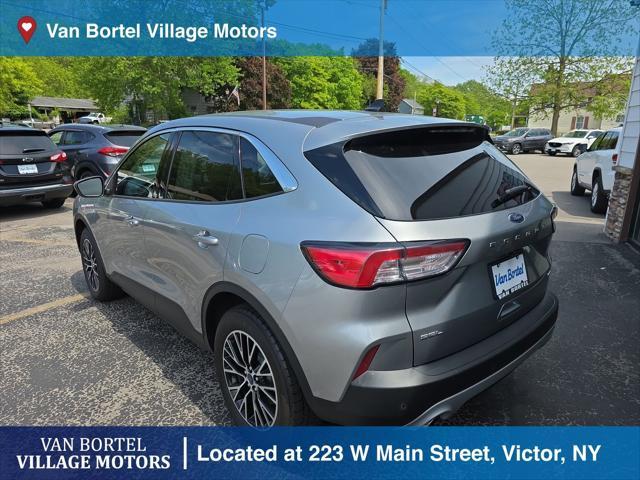 used 2022 Ford Escape car, priced at $22,900