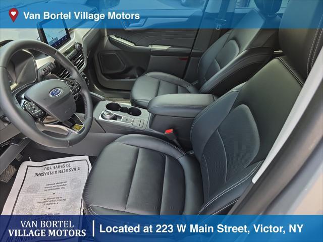 used 2022 Ford Escape car, priced at $22,900