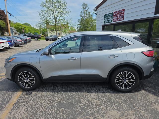 used 2022 Ford Escape car, priced at $23,500