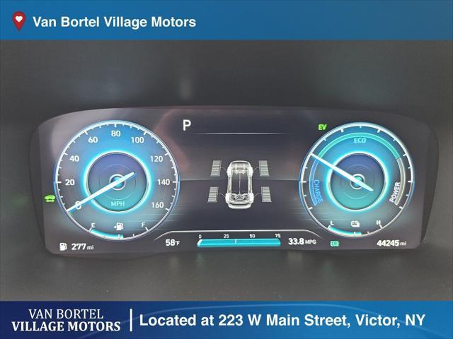 used 2022 Hyundai SANTA FE HEV car, priced at $26,500