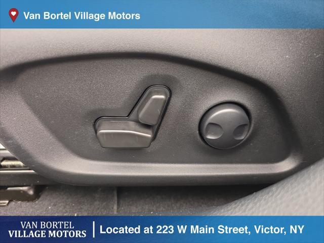 used 2022 Jeep Compass car, priced at $22,900