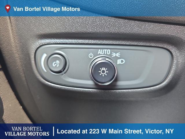 used 2022 Chevrolet Equinox car, priced at $23,900