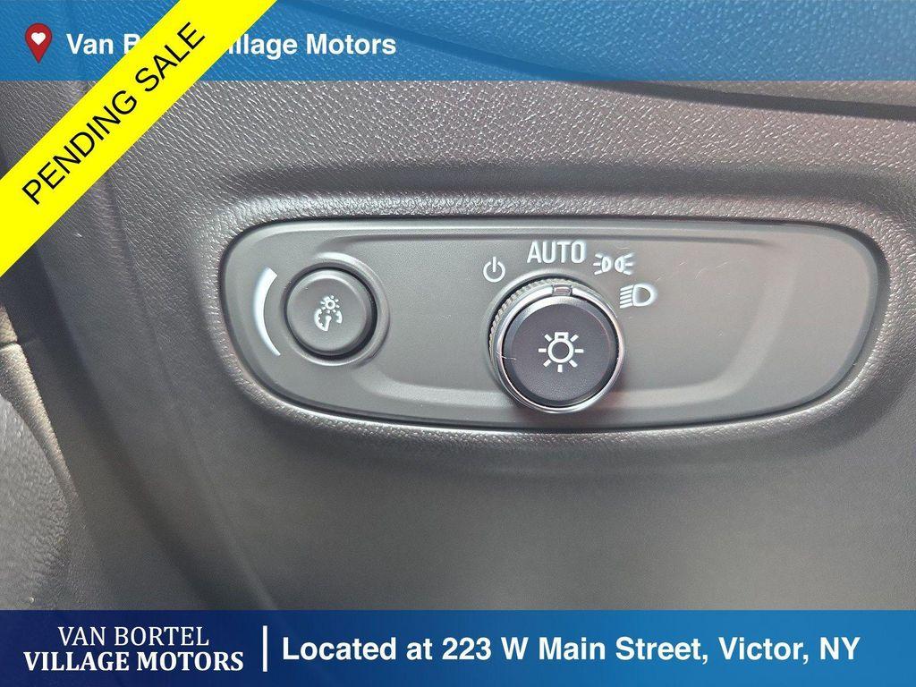 used 2022 Chevrolet Equinox car, priced at $20,900