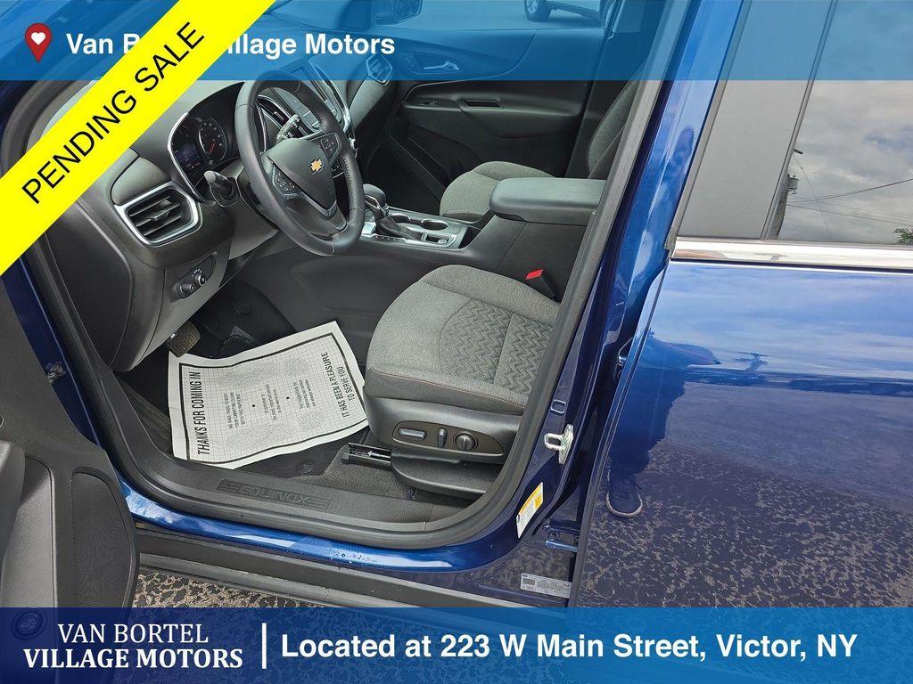 used 2022 Chevrolet Equinox car, priced at $20,900