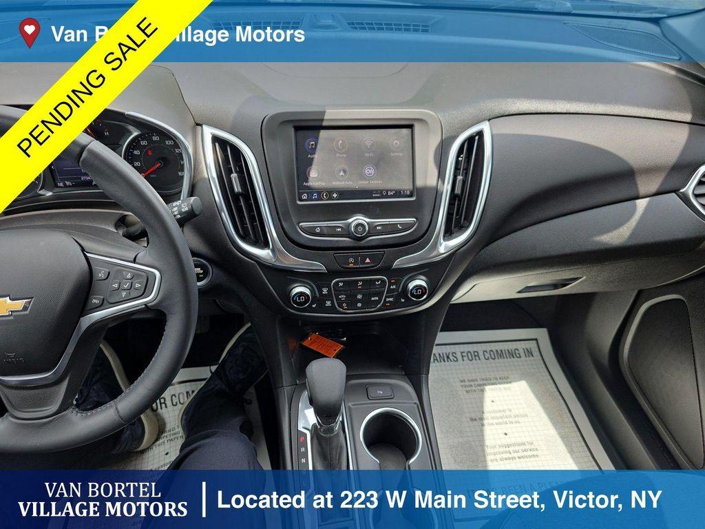 used 2022 Chevrolet Equinox car, priced at $20,900