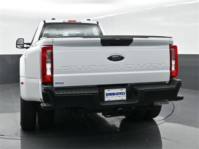 new 2025 Ford F-350 car, priced at $64,940
