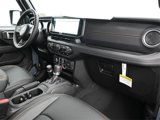 new 2025 Jeep Gladiator car, priced at $40,038