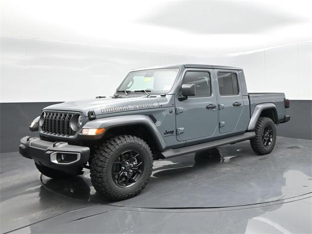 new 2025 Jeep Gladiator car, priced at $40,038