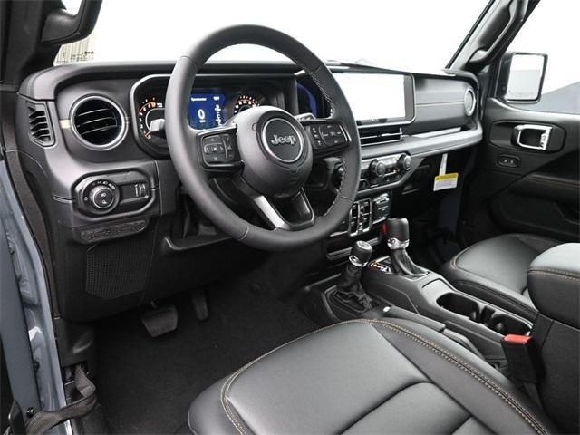 new 2025 Jeep Gladiator car, priced at $40,038