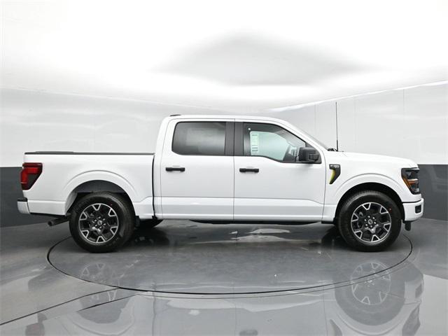new 2025 Ford F-150 car, priced at $39,740